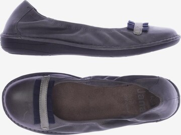 JANA Flats & Loafers in 41 in Grey: front