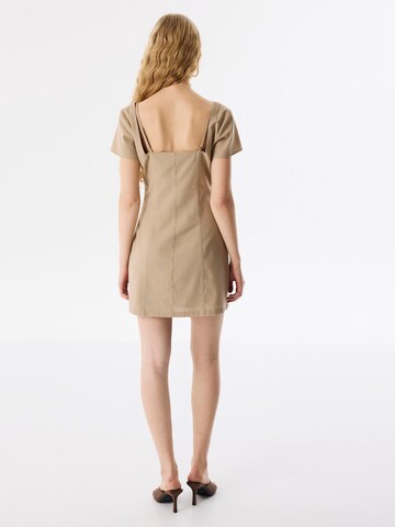 Twist Dress in Beige