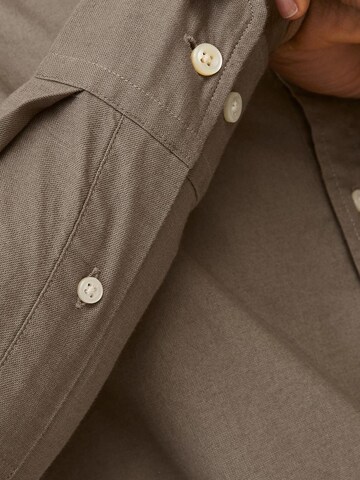 JACK & JONES Regular fit Button Up Shirt in Brown