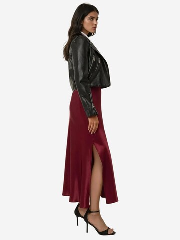 Gonna di Hiccup in rosso