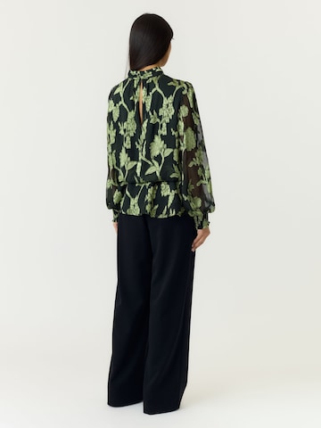 YAS - Blusa 'DASH' en negro