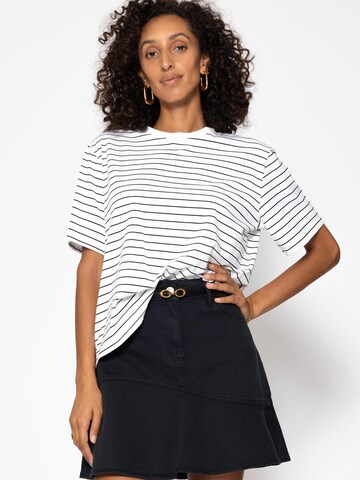 SASSYCLASSY Shirt‌‌‌‌‌‌‌‌ in Weiß