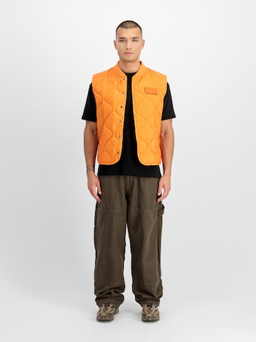 ALPHA INDUSTRIES Weste 'Q-1' in Orange: Vorderseite