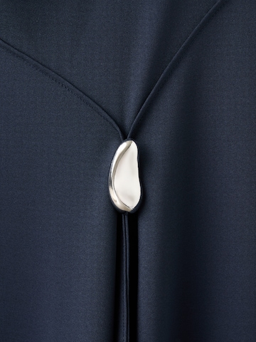 MANGO Jurk 'Elea' in Blauw