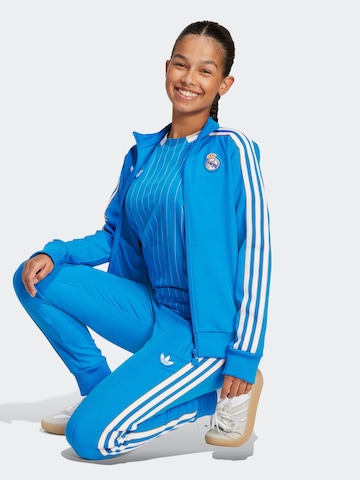 Bluză cu fermoar sport 'Real Madrid Terrace Icons' de la ADIDAS ORIGINALS pe albastru
