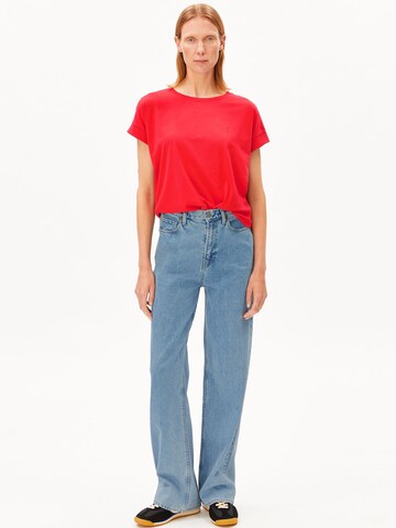 ARMEDANGELS Тениска 'IDAARA' в червено