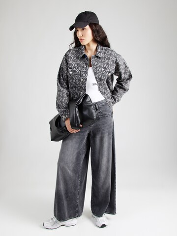 KARL LAGERFELD JEANS Jacke in Grau