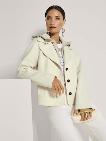 Veste mi-saison MADELEINE en blanc