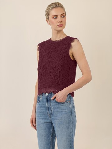 APART Top in Rot: Vorderseite