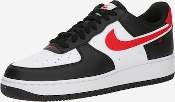 Nike Sportswear Matalavartiset tennarit 'AIR FORCE 1 '07' värissä musta: etupuoli