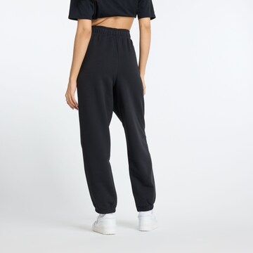 Loosefit Pantalon new balance en noir