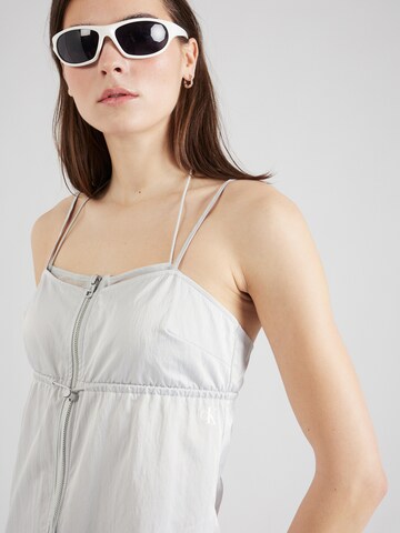 Calvin Klein Jeans Šaty – šedá