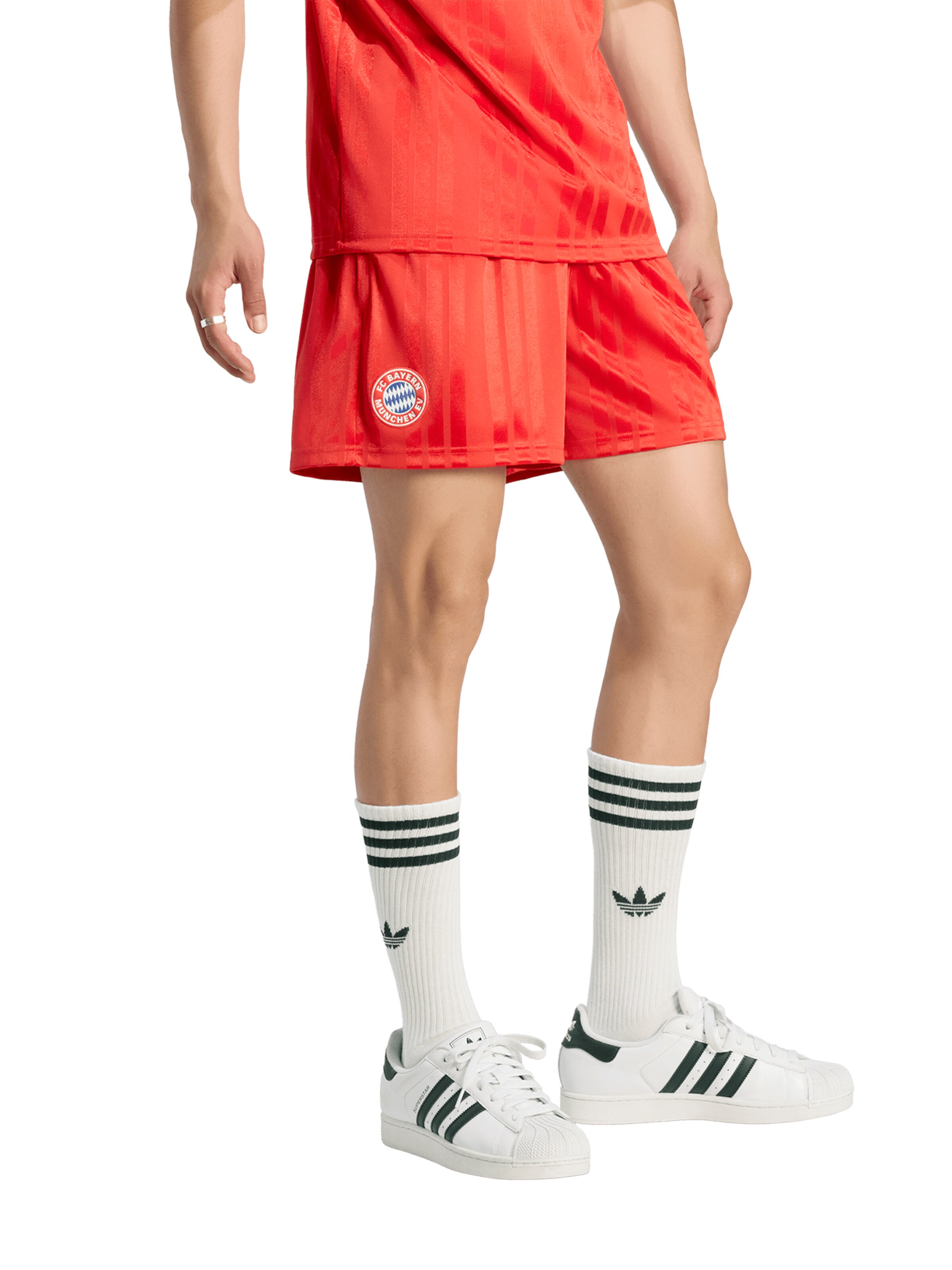 ADIDAS ORIGINALS Regular Pants in Red: front