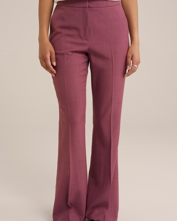 WE Fashion - Acampanado Pantalón de pinzas en rosa