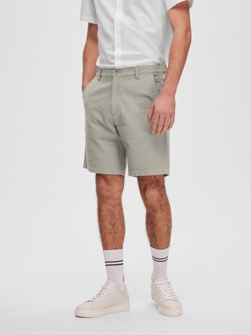 SELECTED HOMME Regular Shorts 'Pier' in Grau: predná strana