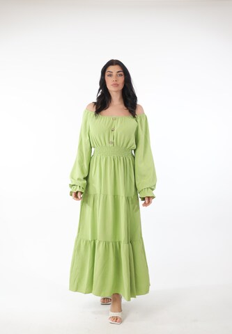 Elara Kjole i grøn: forside