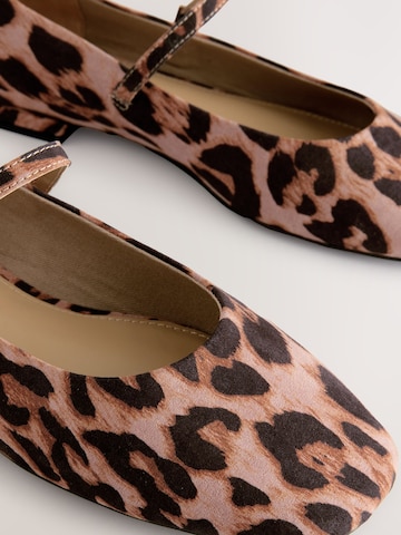 Ballerina con cinturino 'Forever Comfort' di Next in marrone