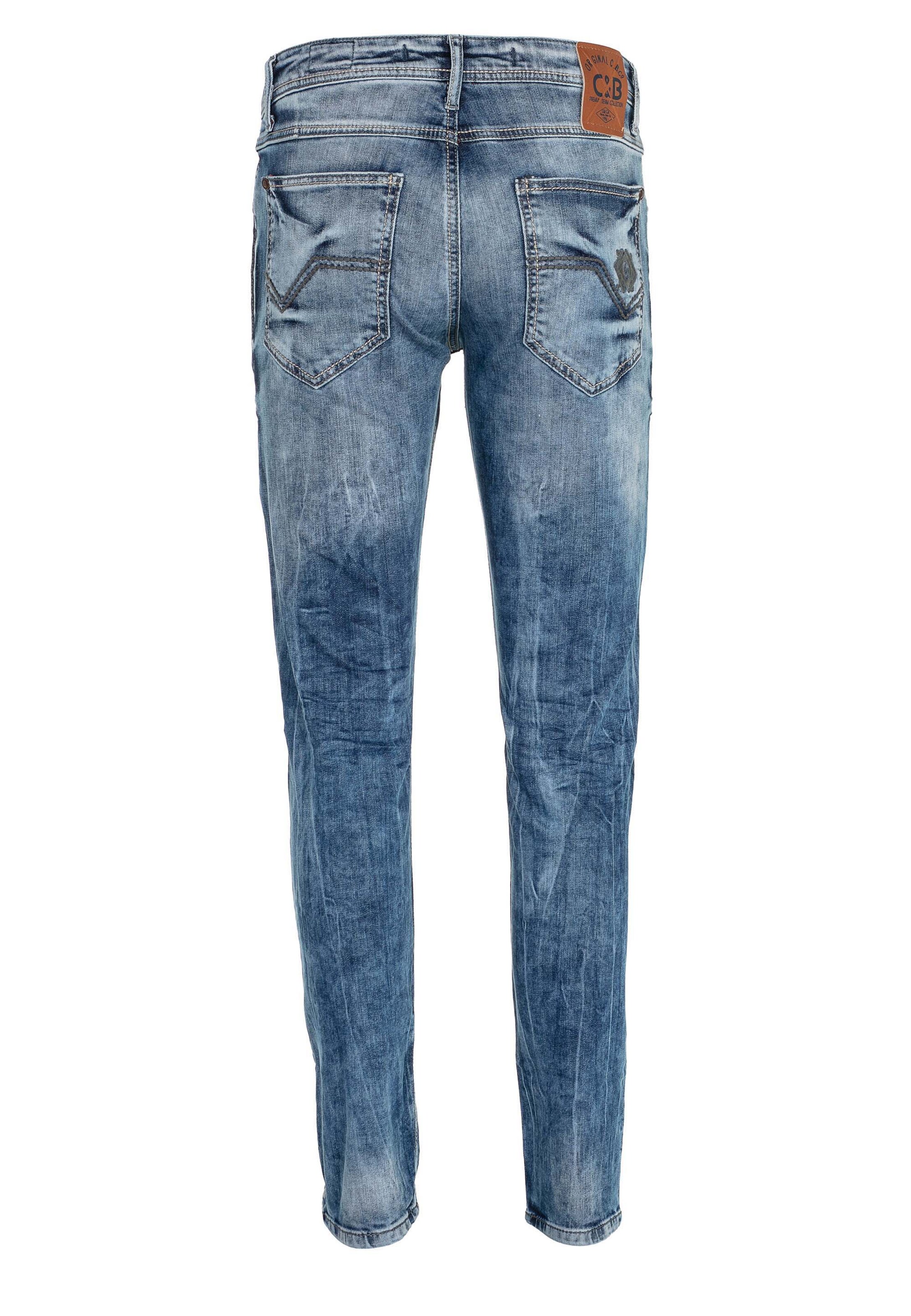 CIPO & BAXX Regular Jeans in Blau