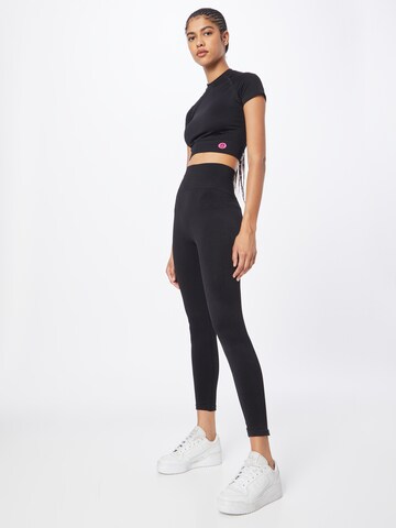 Skinny Pantaloni sportivi di NU-IN in nero