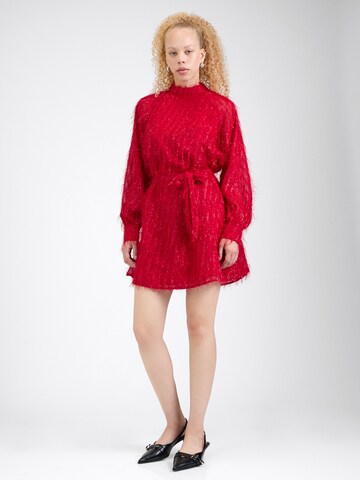 VILA Dress 'Feather' in Red: front