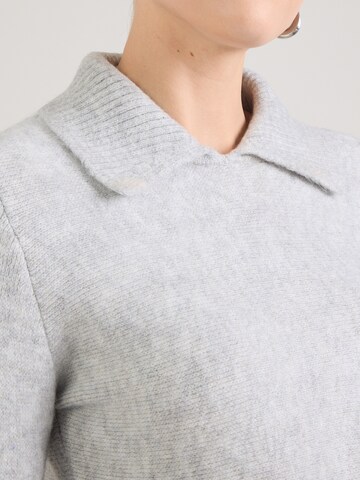 Pullover 'ONLSOFIA' di ONLY in grigio