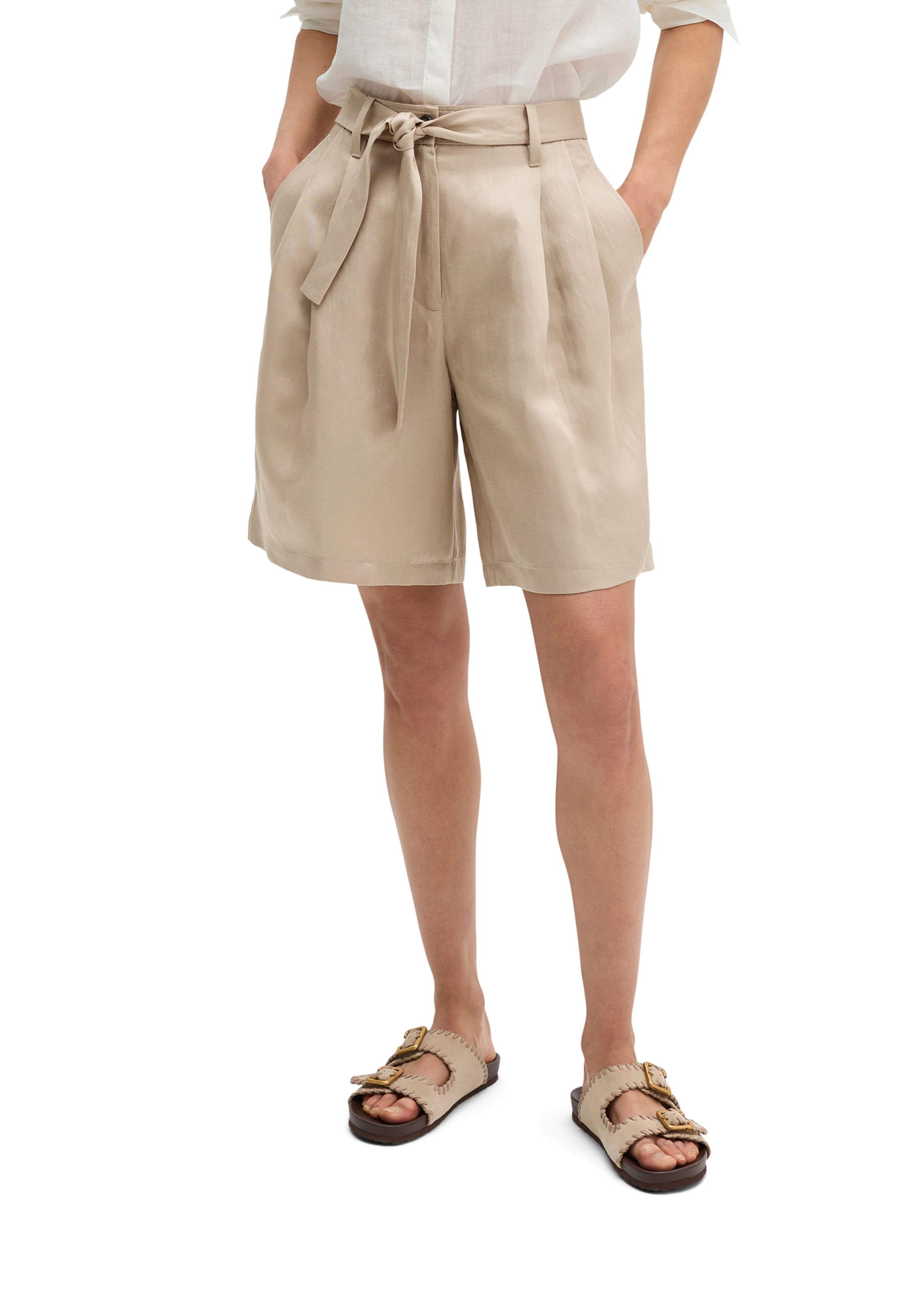 Marc O'Polo Slim fit Trousers in Beige: front