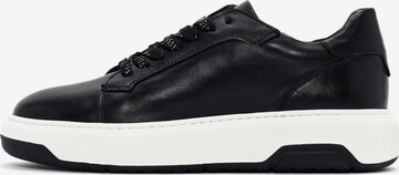 Sneaker bassa di Derimod in nero: frontale