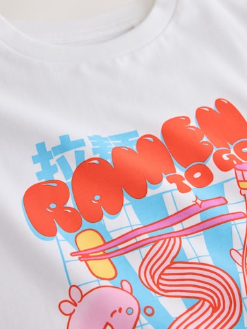 Next - Camiseta en blanco