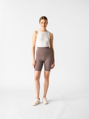 Skinny Pantalon 'Luna Shorts' Les Lunes en marron