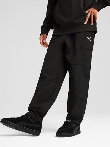 PUMA Loosefit Παντελόνι φόρμας 'WARDROBE ESS' σε μαύρο: μπροστά