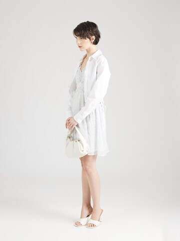 Rochie de vară 'SMILLA' de la VERO MODA pe alb