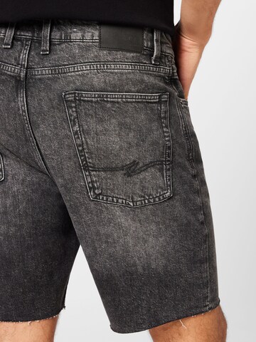 Regular Jean QS en gris