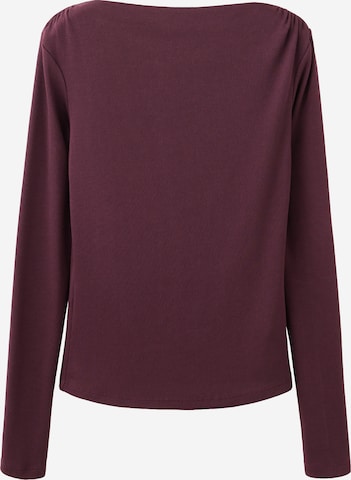 T-shirt 'LILOBAR' MANGO en rouge : devant