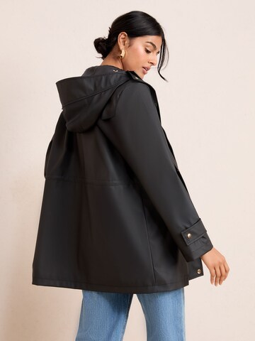 Friends Like These Funkcionális kabátok - fekete