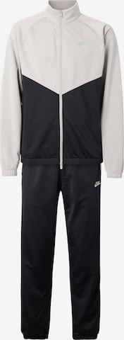 juoda Nike Sportswear Treningas: priekis