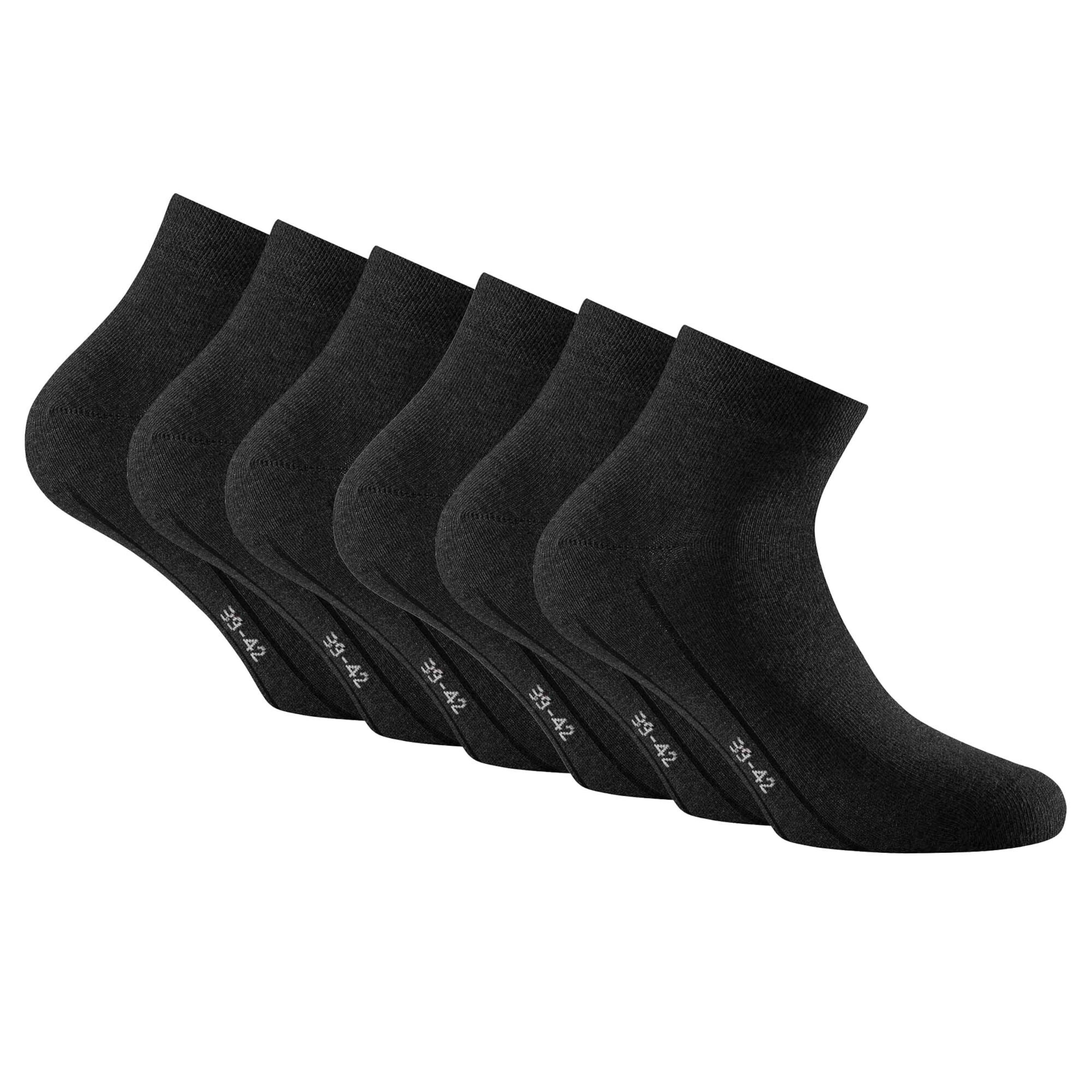 Rohner Basic Socks in Black: front