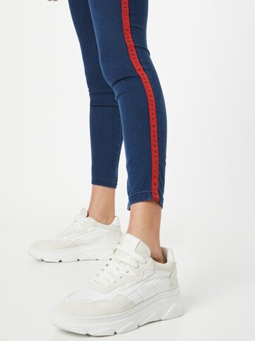 Koton Skinny Jeans in Blau