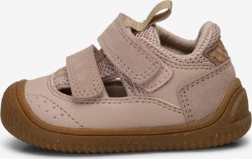 Chaussures ouvertes 'Tristan' WODEN Kids en beige