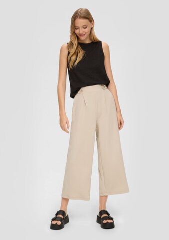 QS Wide leg Pleat-Front Pants in Beige