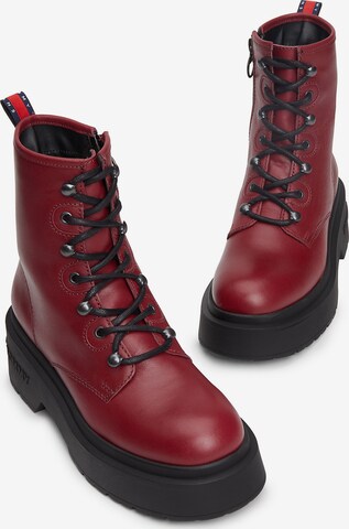 Tommy Jeans Schnürstiefel in Rot