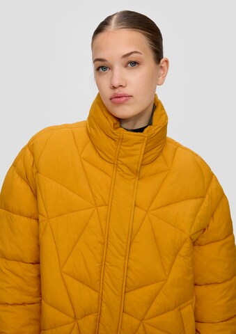 Cappotto invernale di QS in arancione