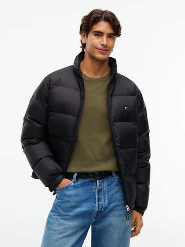 TOMMY HILFIGER - Chaqueta de invierno en negro: frente