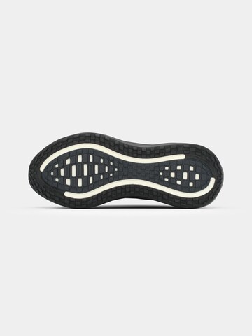NIKE - Sapatilha de corrida 'Vomero Plus' em preto