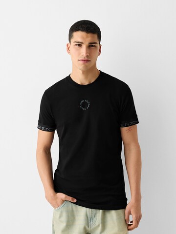 T-Shirt Bershka en noir : devant