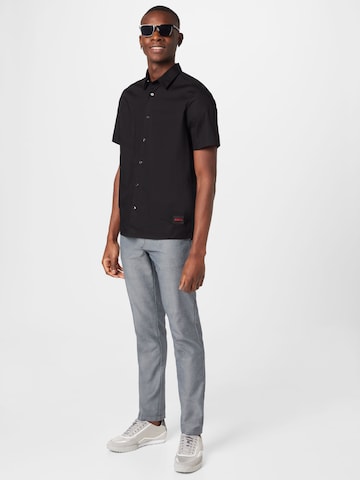 HUGO Red - Regular Fit Camisa 'Ebor' em preto