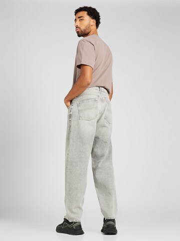 Loosefit Jeans 'AIDEN BAGGY' di Tommy Jeans in grigio