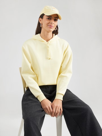 Bluză de molton 'PCCHILLI' de la PIECES pe galben: față