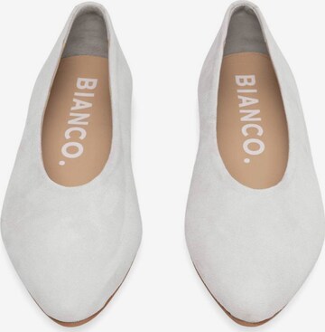 Bianco Ballet Flats in White