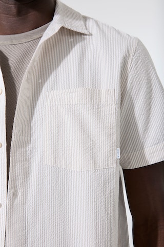 GARCIA Regular fit Πουκάμισο σε μπεζ