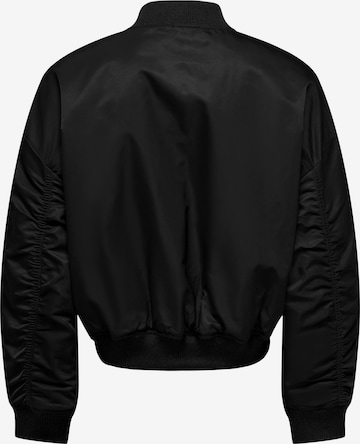 ONLY Between-Season Jacket 'SVEA' in Black